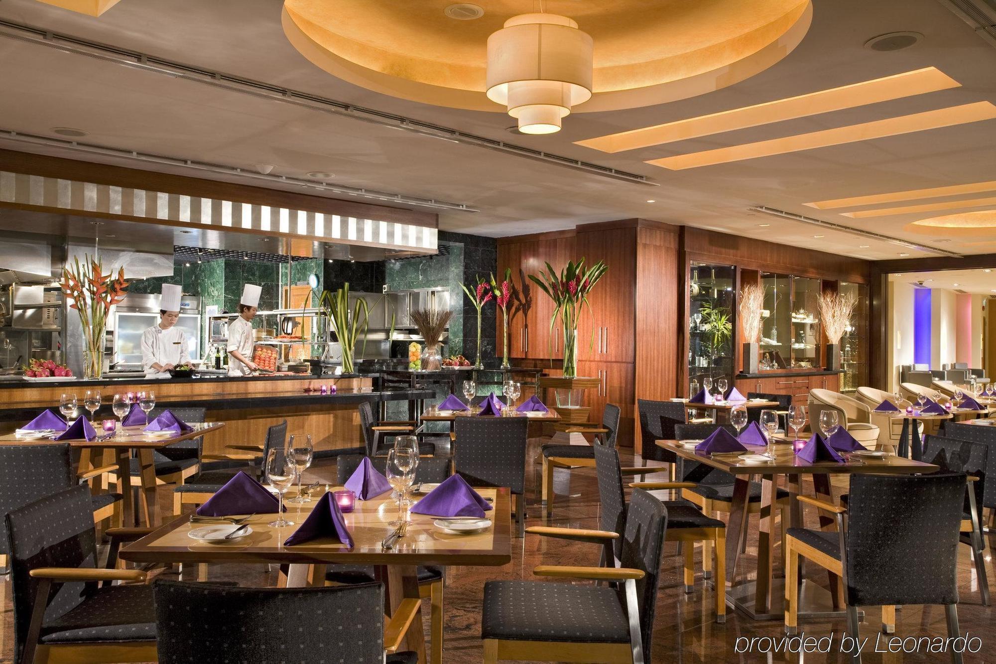M Centre Hotel 5*