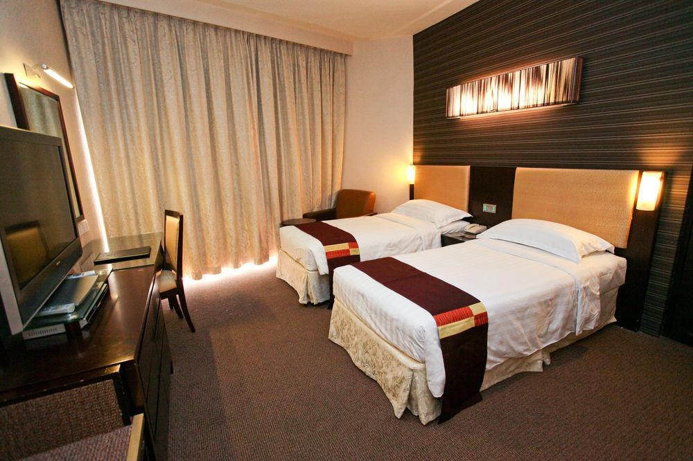 Royal Queens Hotel Singapore