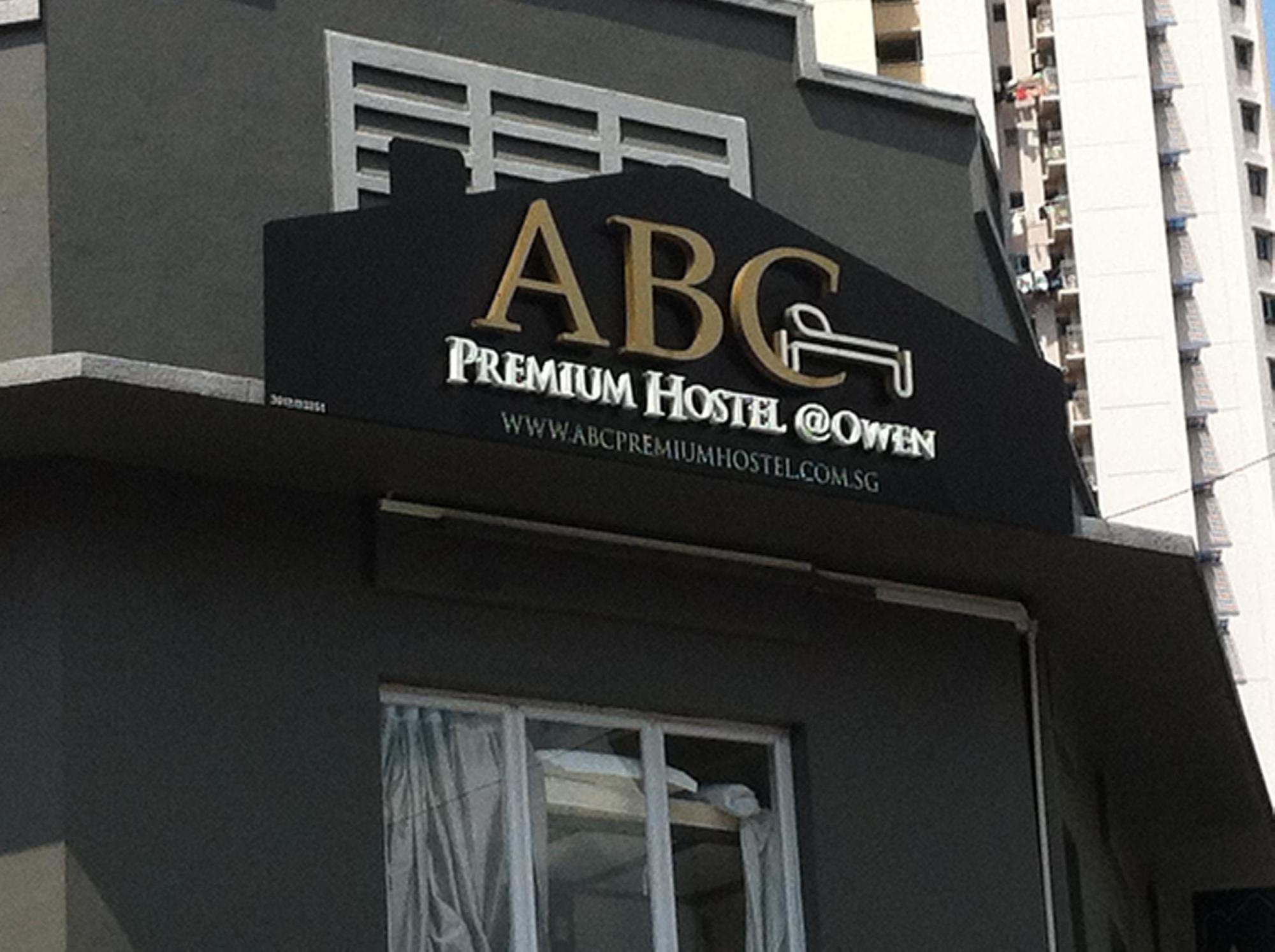 Abc Premium Capsulehotel