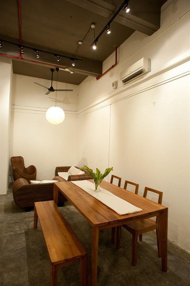 Gap Year Hostel *