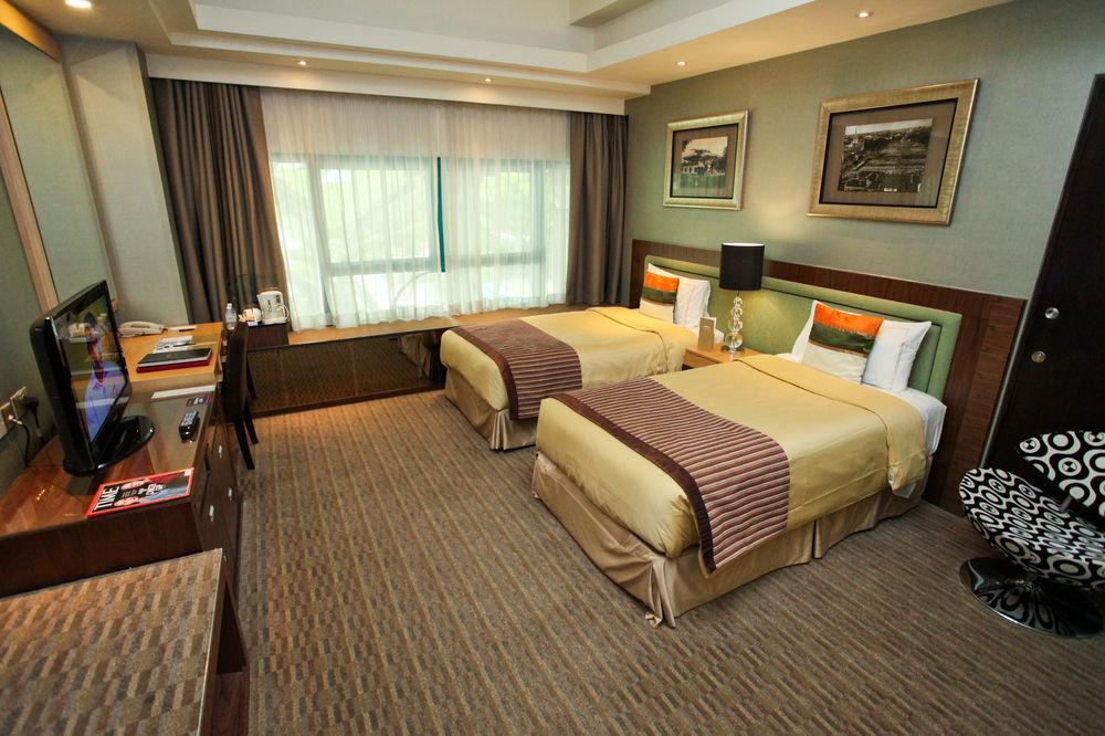The At Recreation Club Hotel 4*