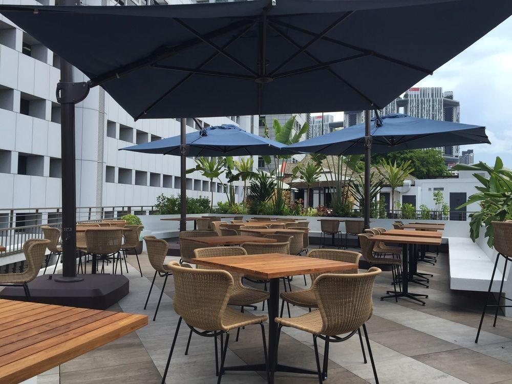 The Club 4* Singapore