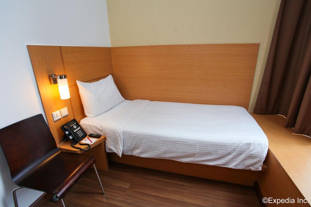Ibis Novena Hotel