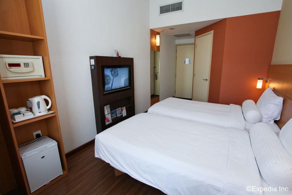 Ibis Novena Hotel