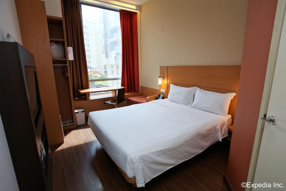 Ibis Novena 3* Singapore