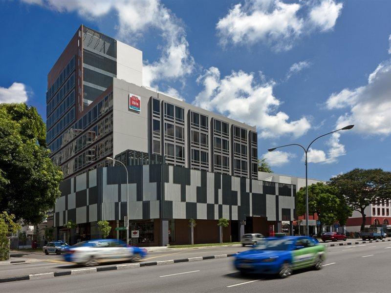 Ibis Novena