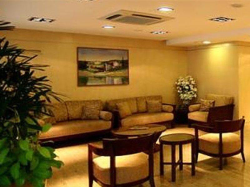 Ibis Budget Selegie Singapore