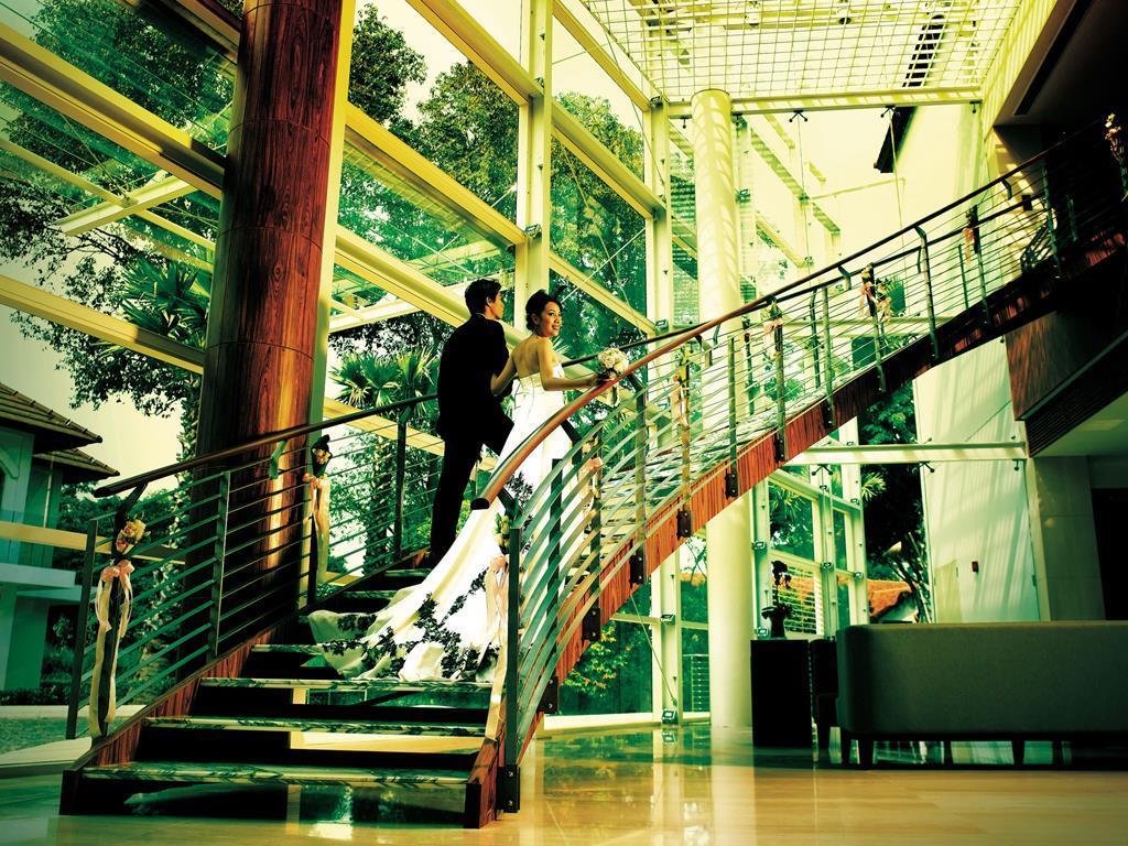 Amara Sanctuary Sentosa Resort Singapore