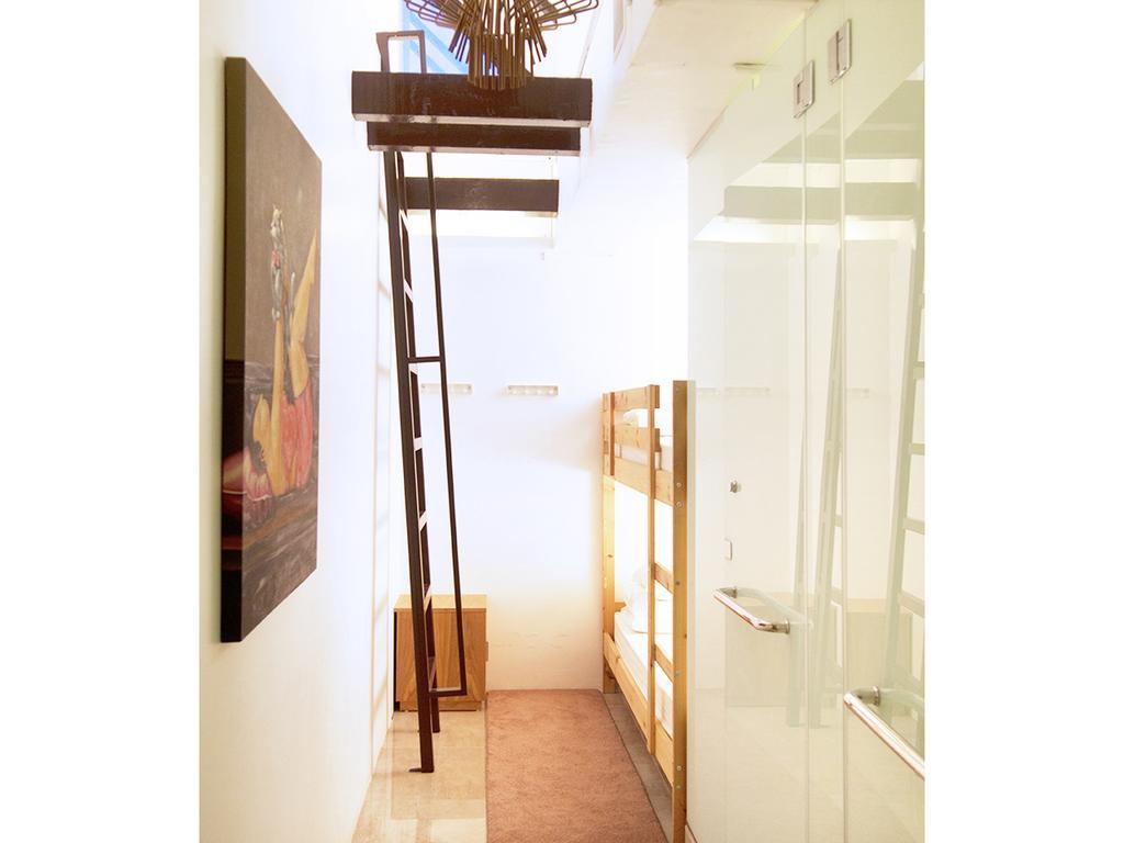 Hostel 5footway.inn Project Ann Siang *