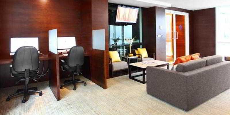 Hotel Park Regis By - Newly Renovated
