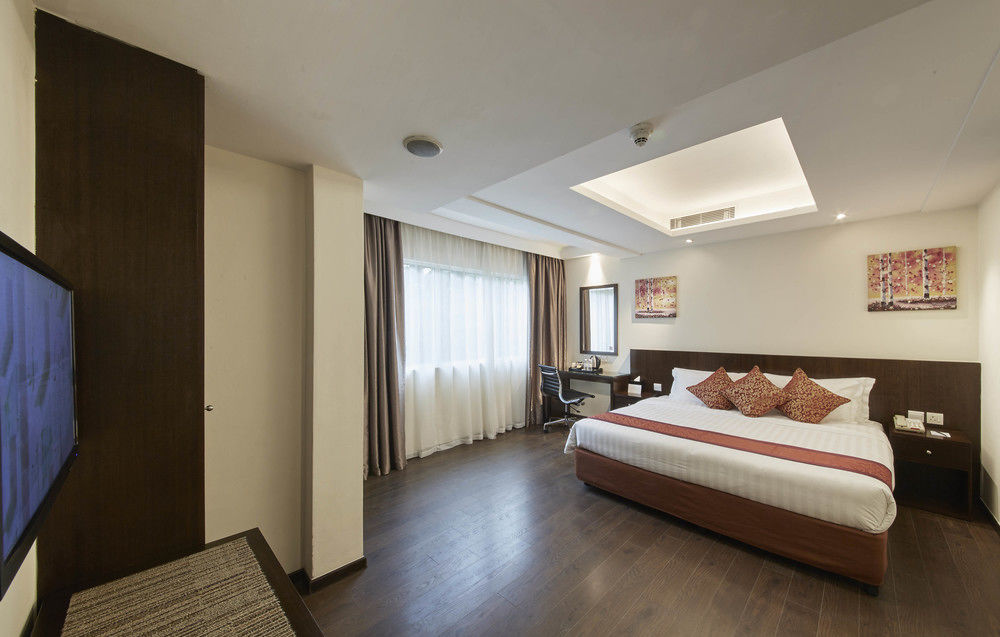 Link 4* Singapore