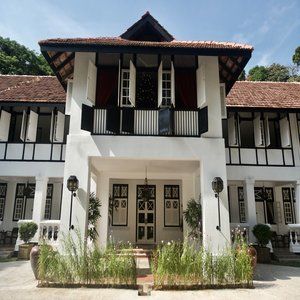 Labrador (adults Only) 5* Singapore