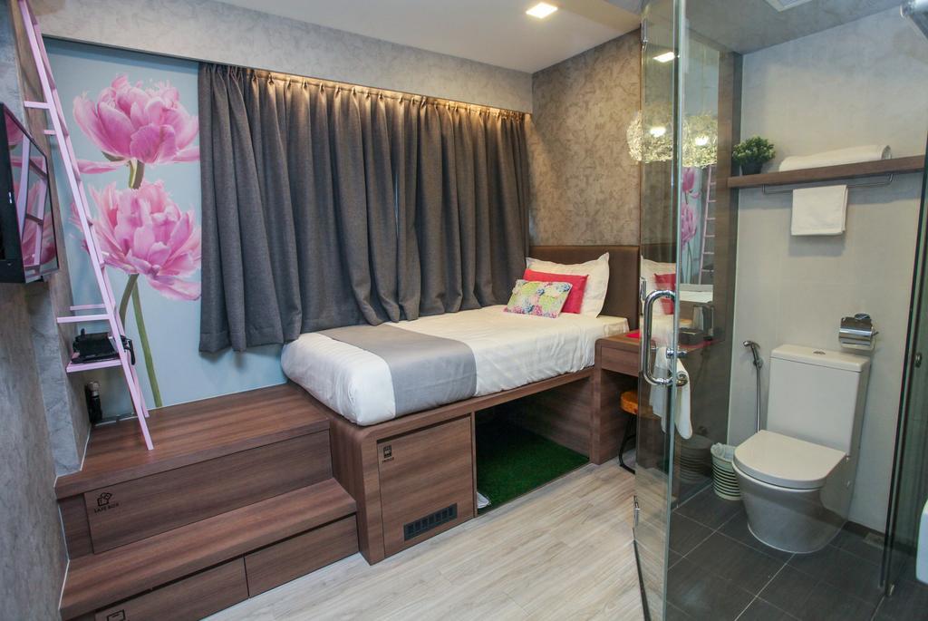Champion Hotel