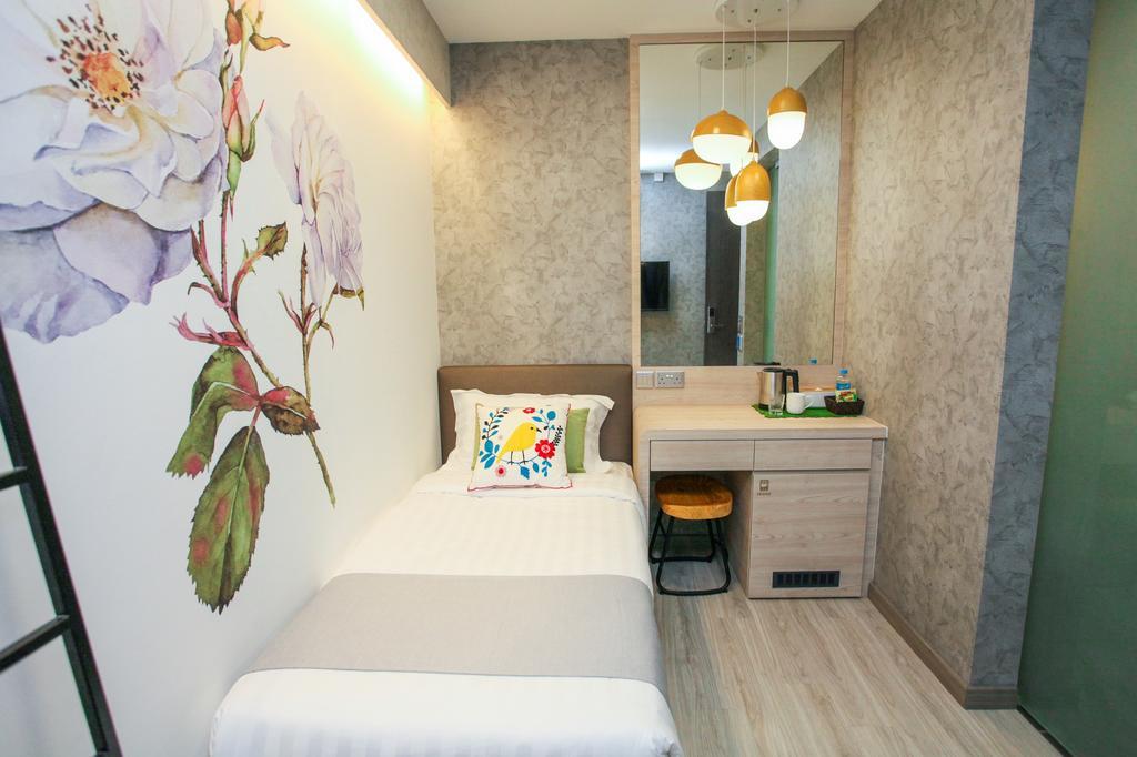 Champion Hotel