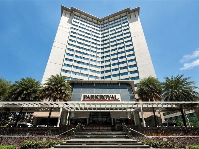 Hotel Novotel On Kitchener 4*