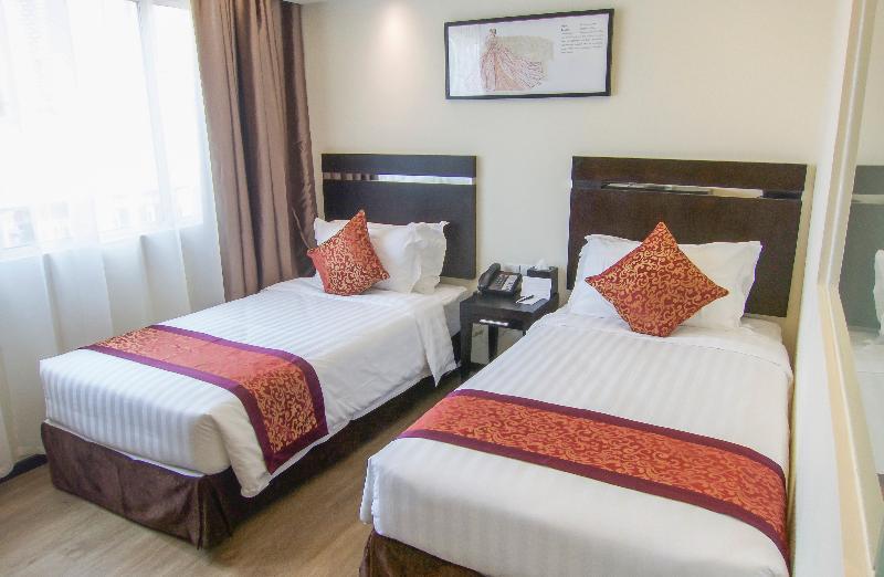 Link Hotel 4*