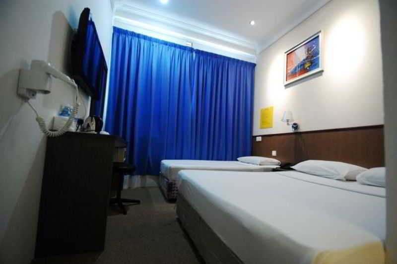 Madras Eminence 2*