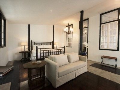 Labrador (adults Only) 5* Singapore