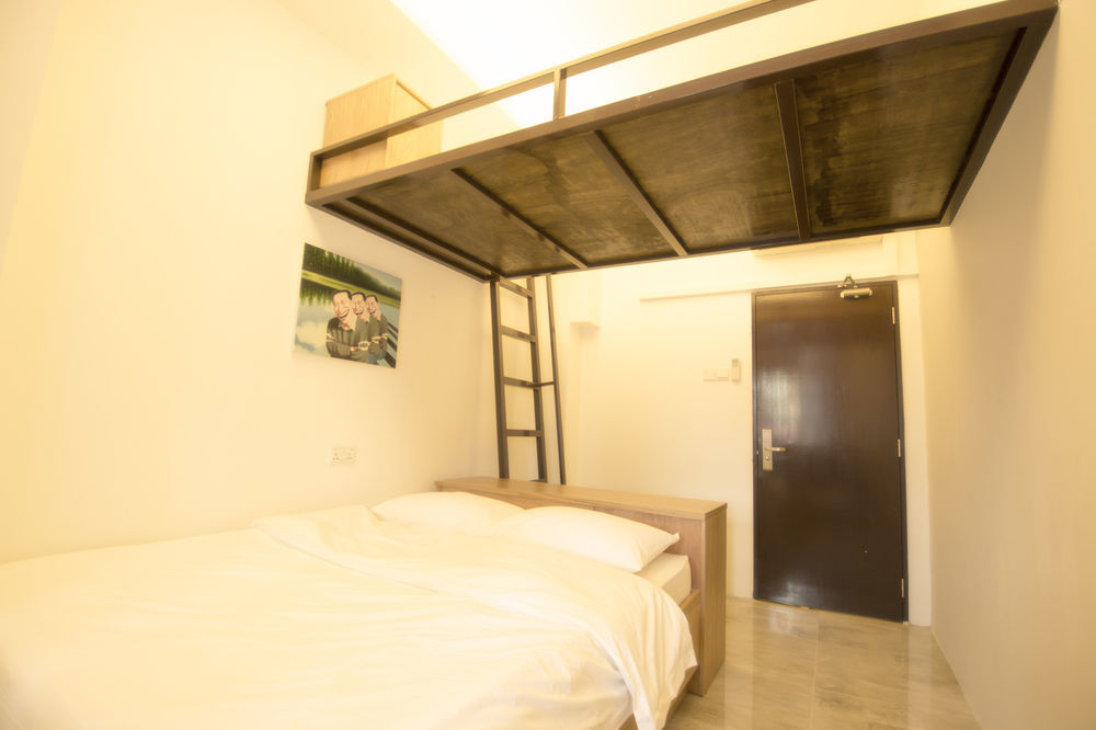 Hostel 5footway.inn Project Ann Siang *