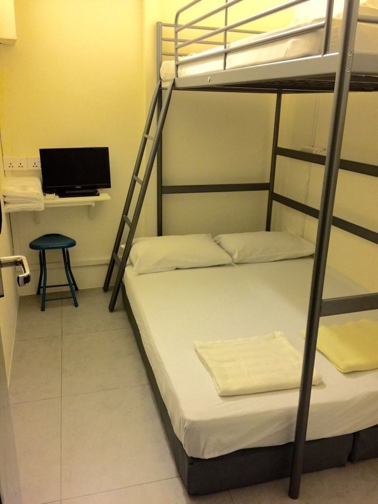 Superb Hostel *