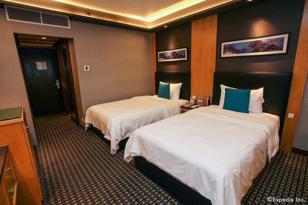 M Centre Hotel 5*