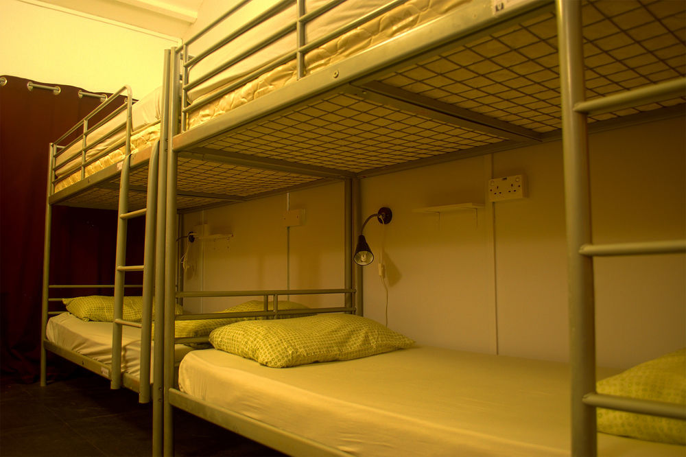Royal Lodge @ Pagoda Street Hostel *