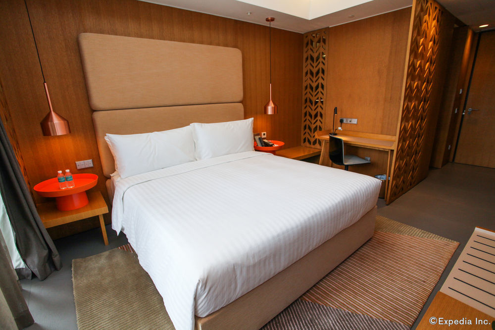 Oasia Downtown, By Far East Hospitality 4*