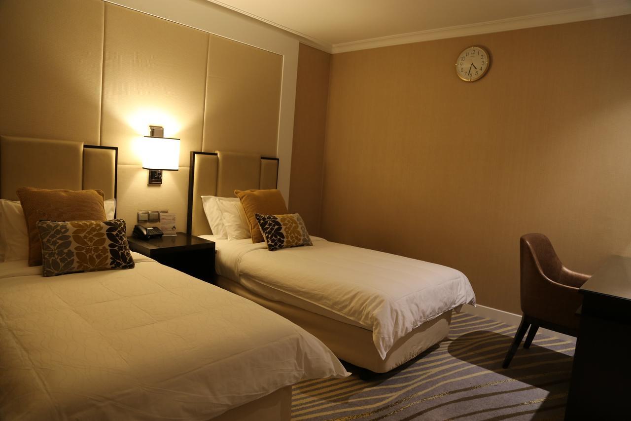 Hotel Ambassador Transit - Terminal 2