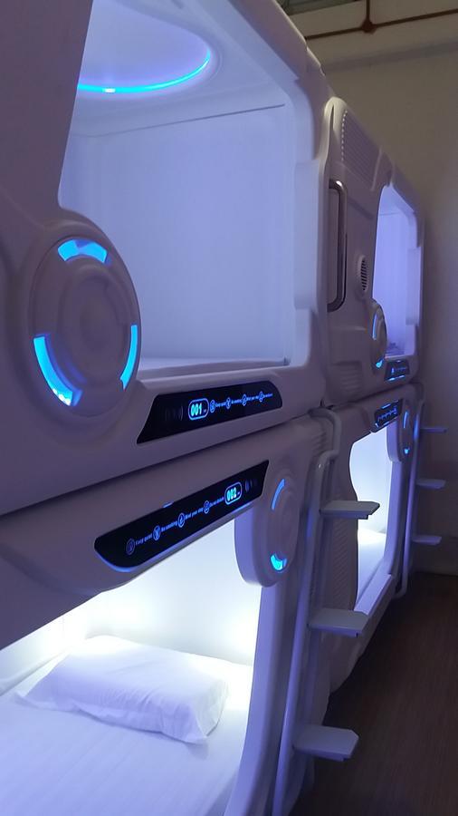 Hostel Spacepod@com