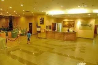 Metropolitan Ymca Hotel 4*