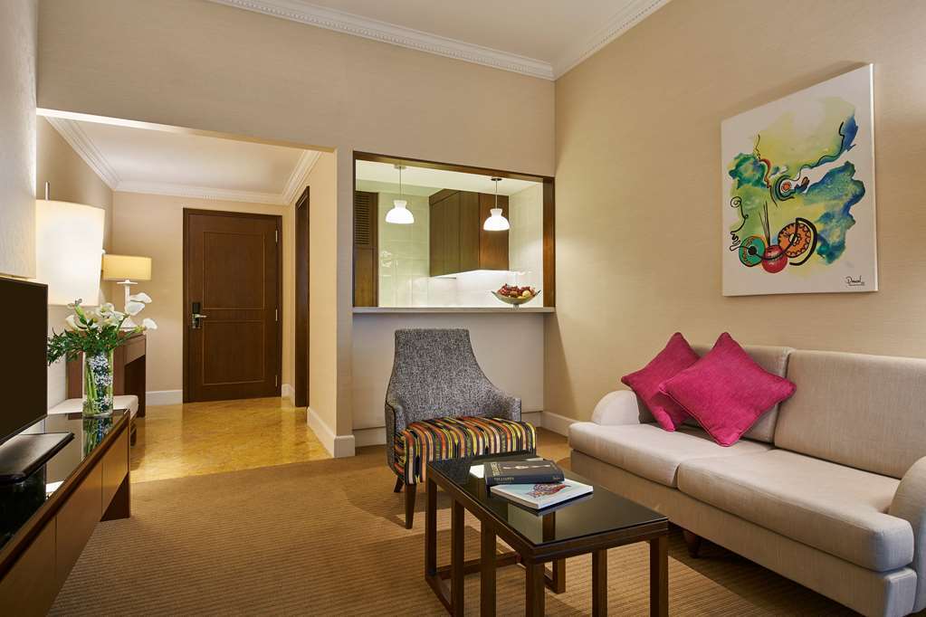 Hotel Rendezvous By Far East Hospitality 4*