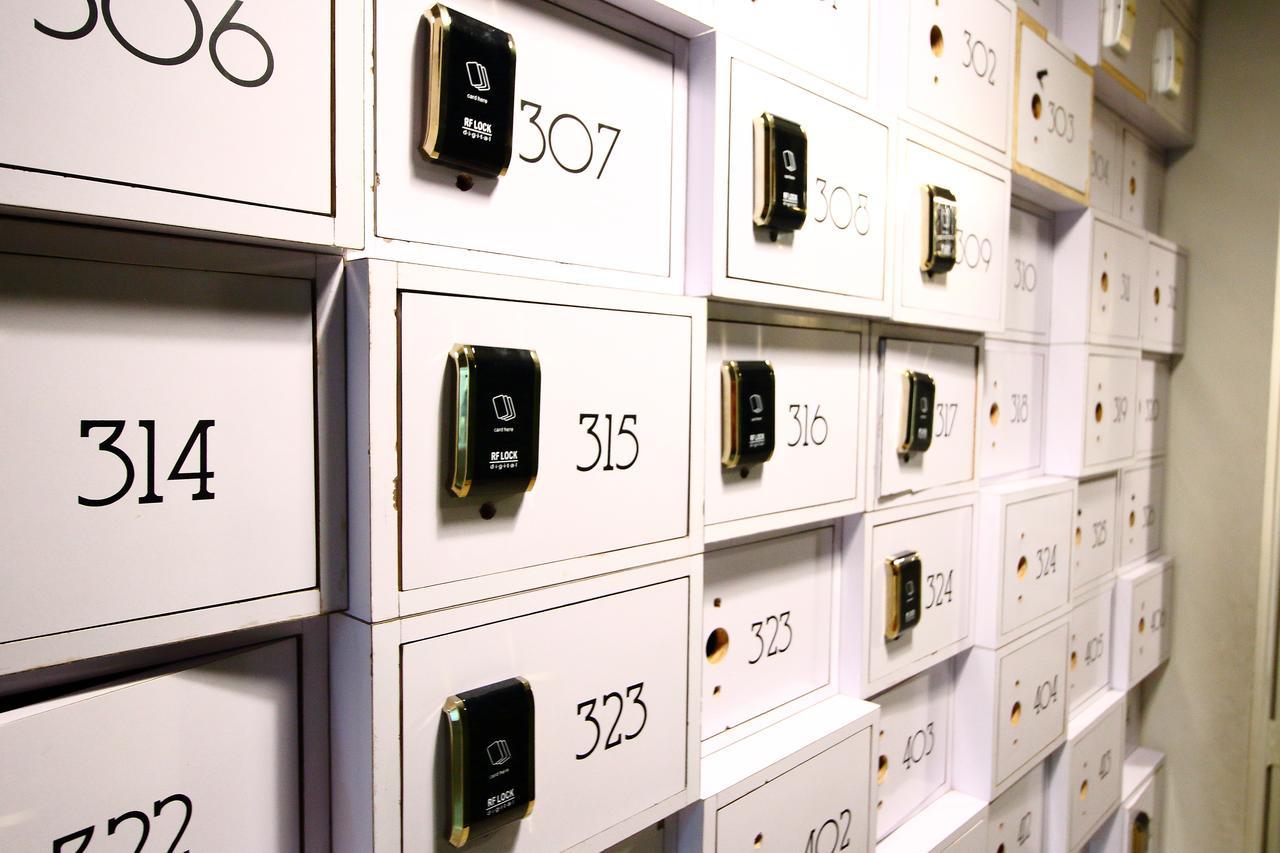 Capsulehotel Abc Premium *