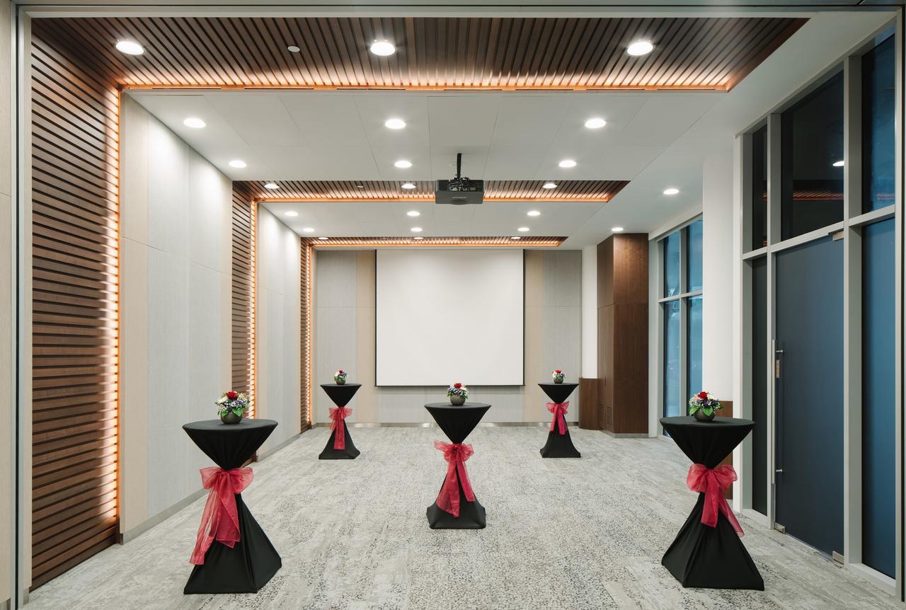 Ibis On Bencoolen - Newly Renovated 4*