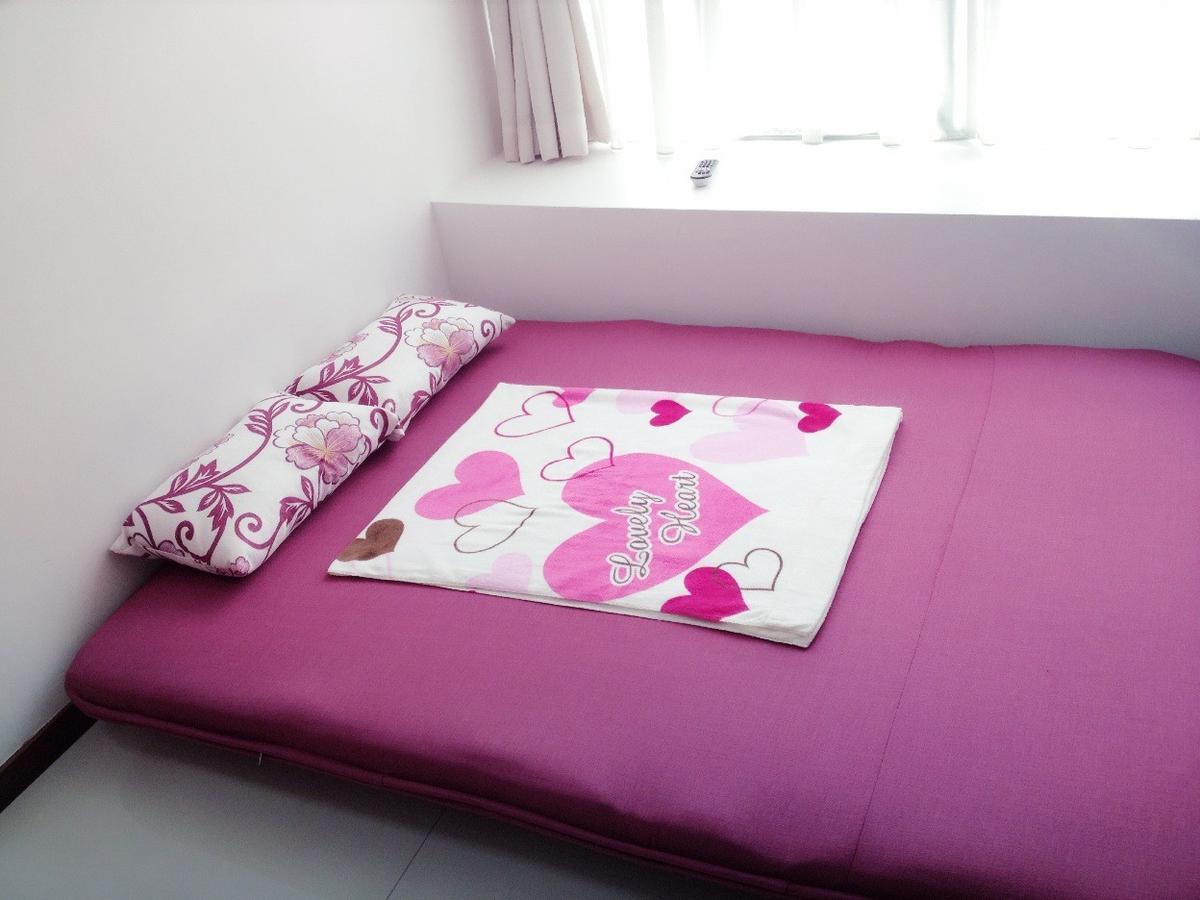 Apartmt With Pool/gym-minwalk To 3 Mrt Apartment Singapore