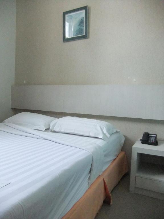 Santa Grand Little India Hotel 3*