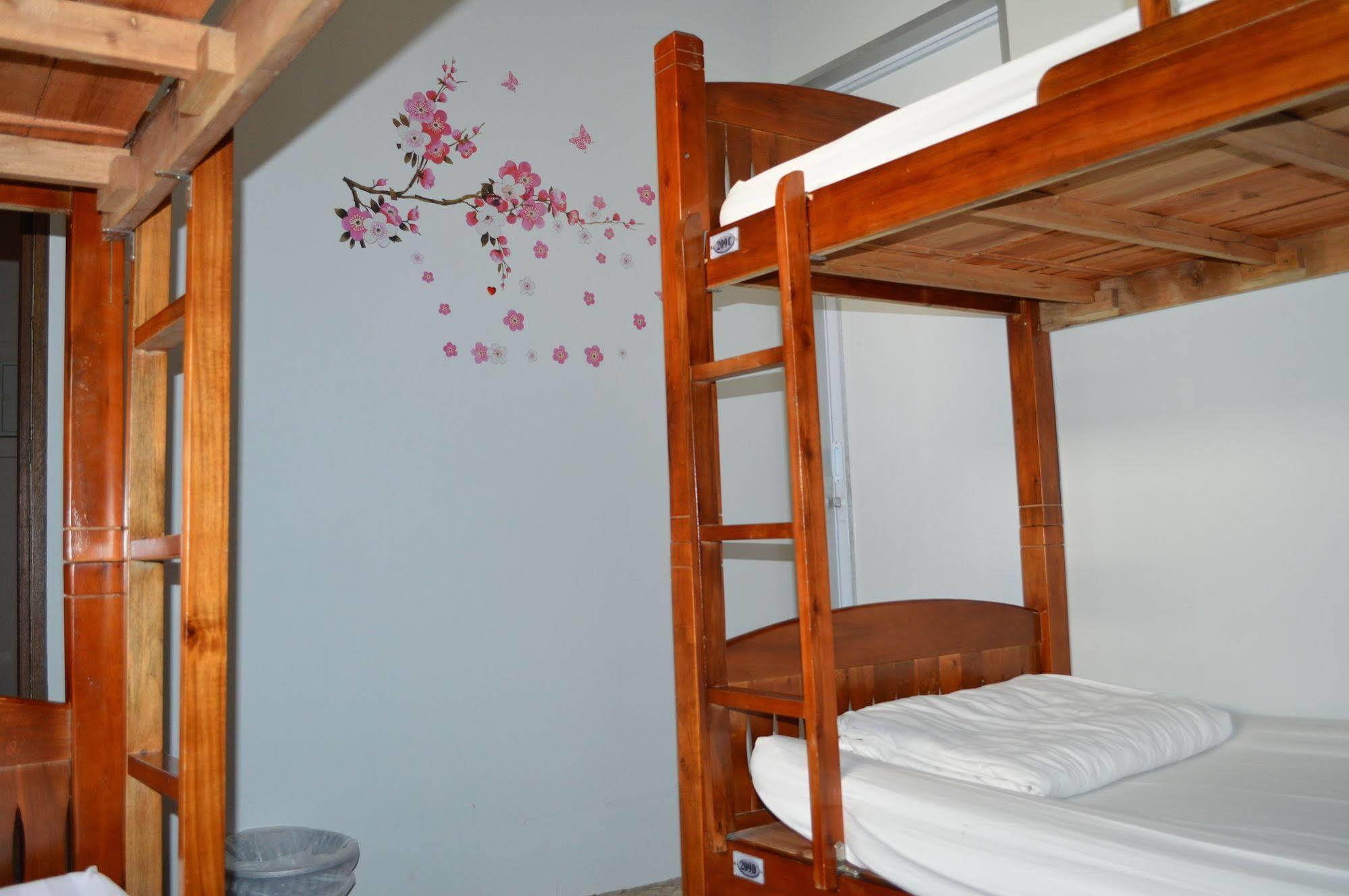 Mercury Backpackers Hostel Singapore
