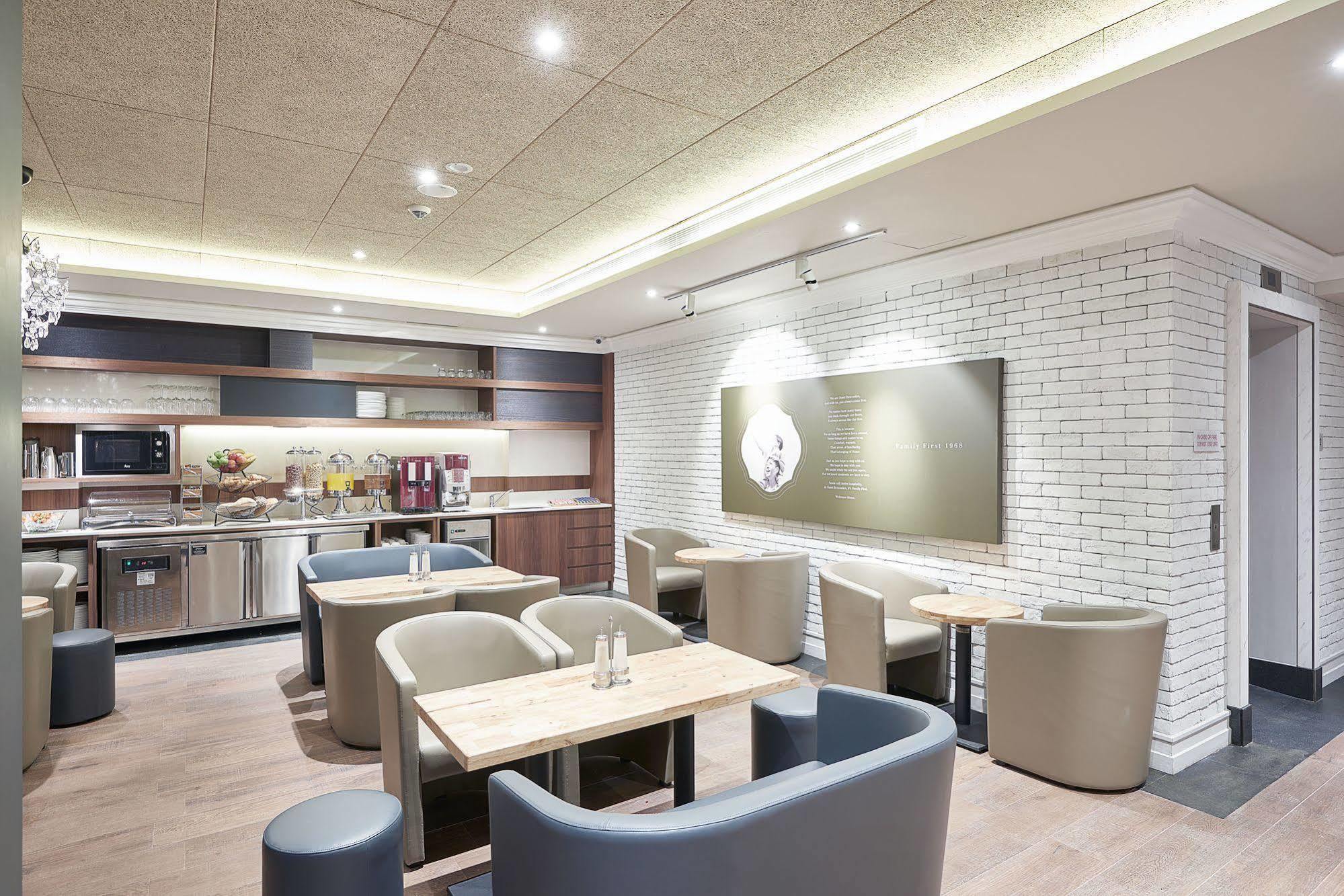 Hotel Bencoolen At Hong Kong Street Singapore