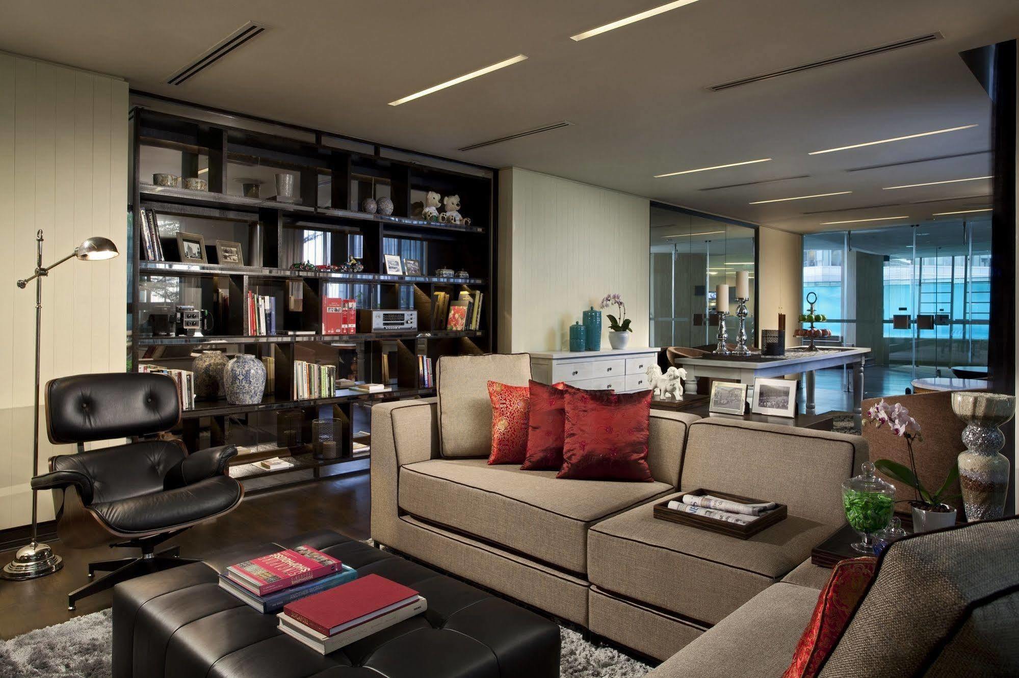 Ascott Raffles Place Hotel 5*