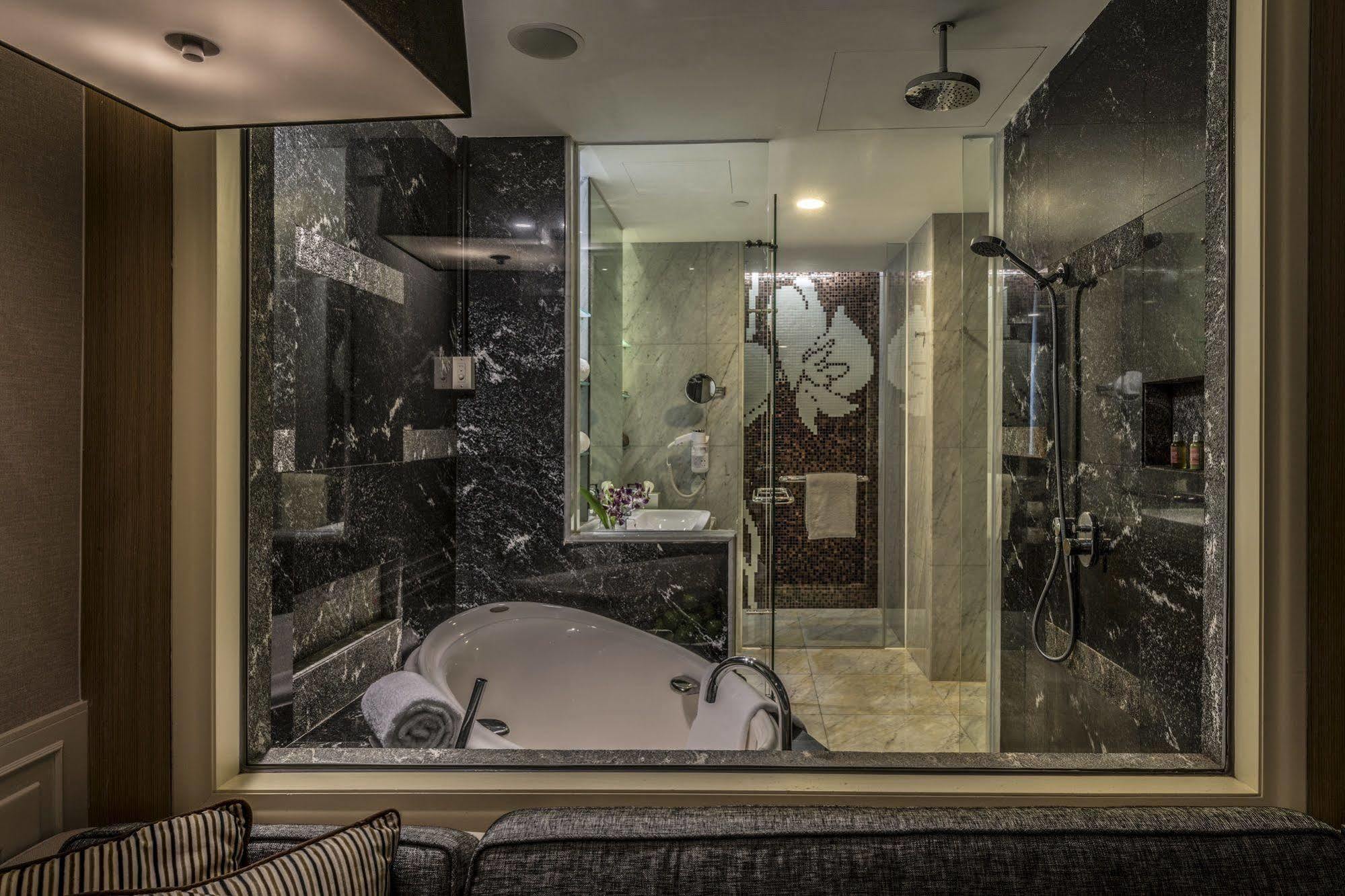 Ascott Raffles Place 5* Singapore