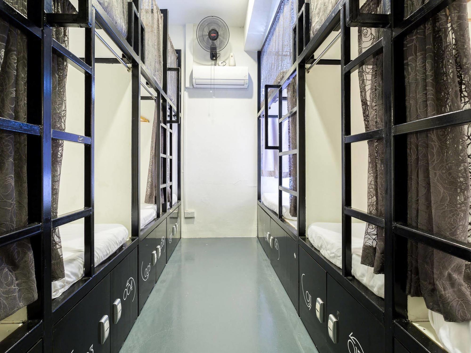 Abc Premium Capsulehotel Singapore