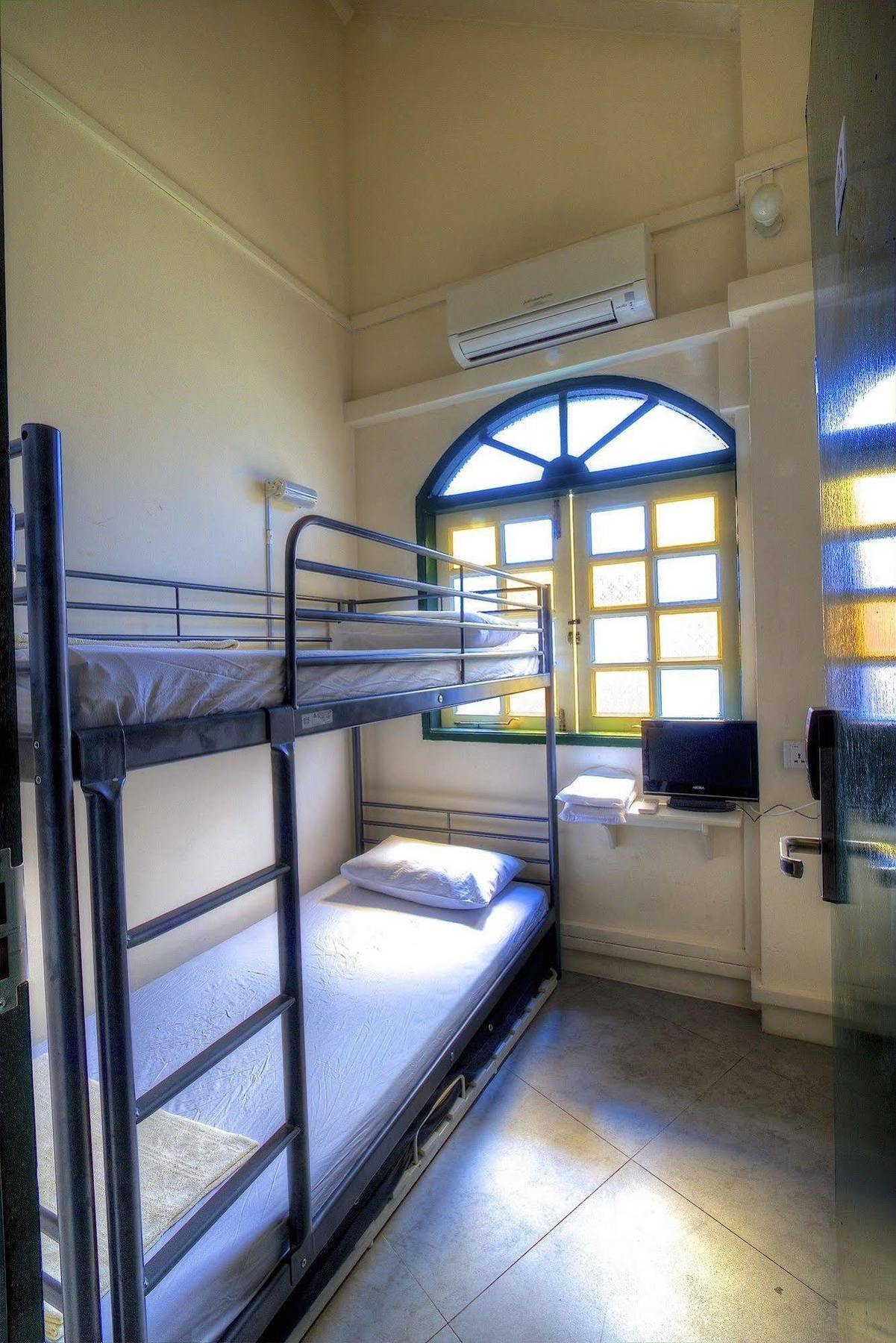 Superb Hostel *