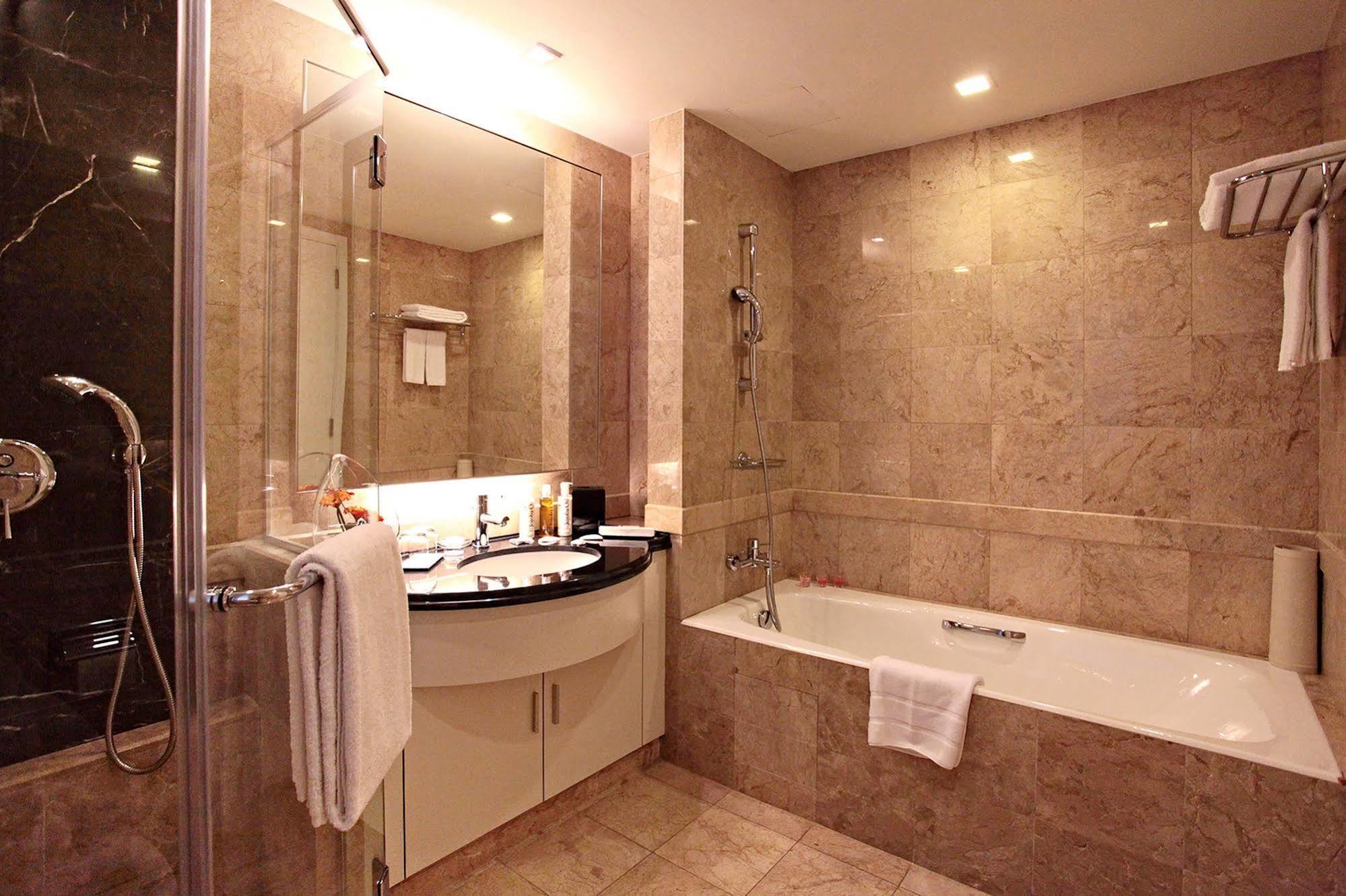Orchard Scotts Residences By Far East Hospitality Singapore