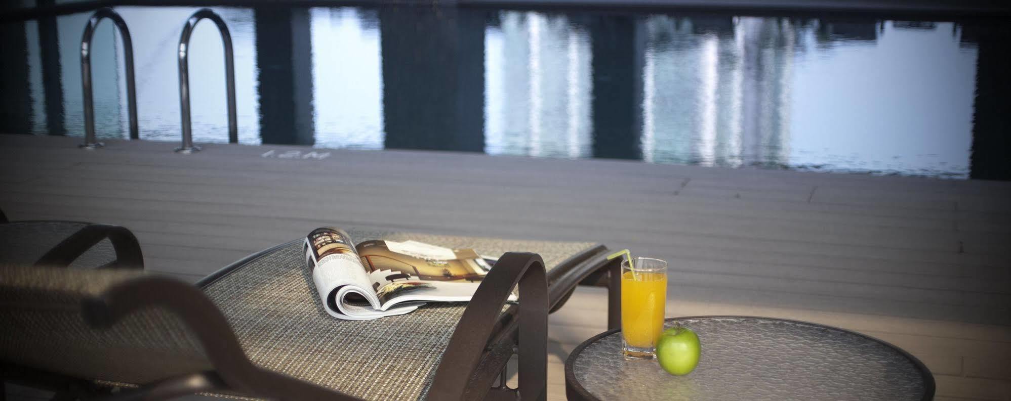 Hotel V Lavender 4*