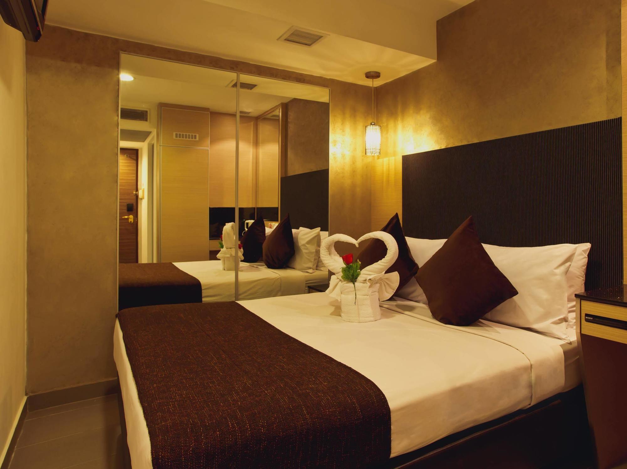 Lion Peak Bugis 3* Singapore