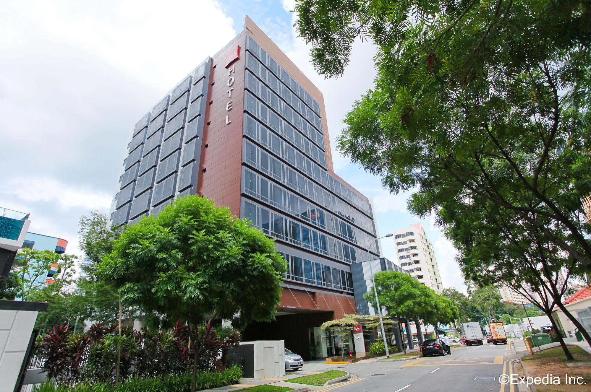 Ibis Novena Hotel 3*