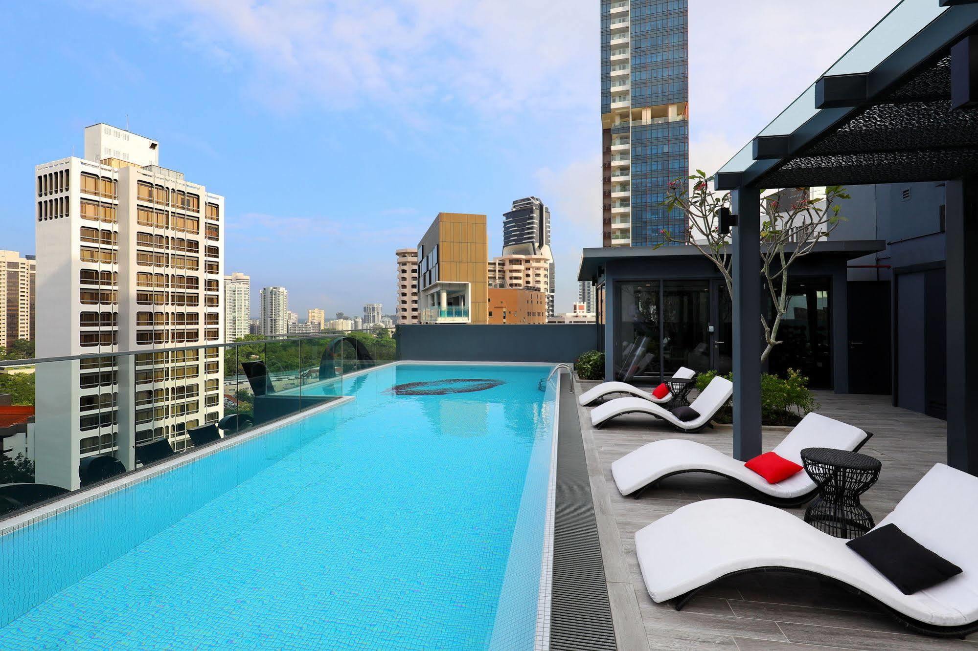 Oakwood Aparthotel 5*