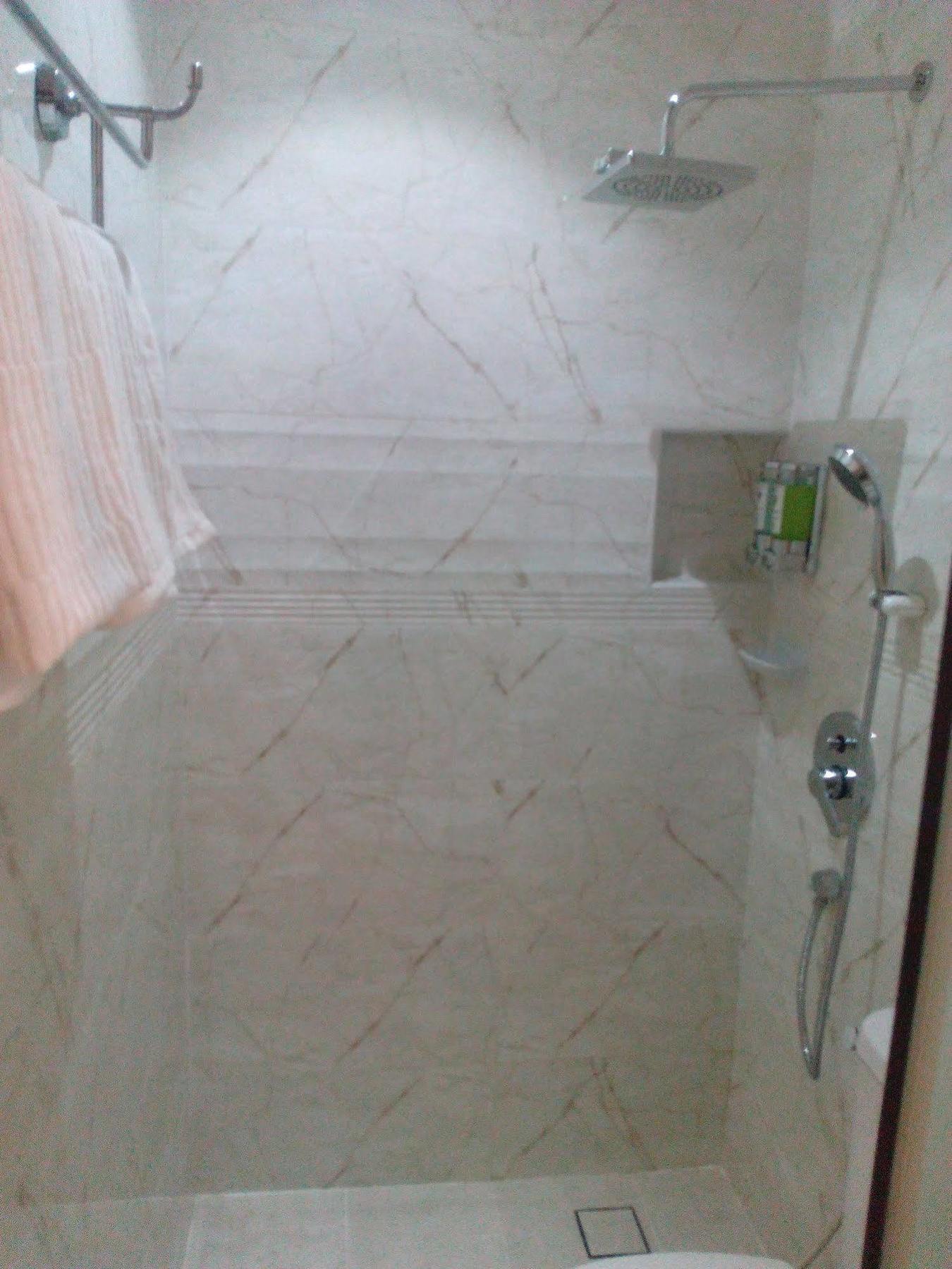 Jayleen Clarke Quay Hotel Singapore