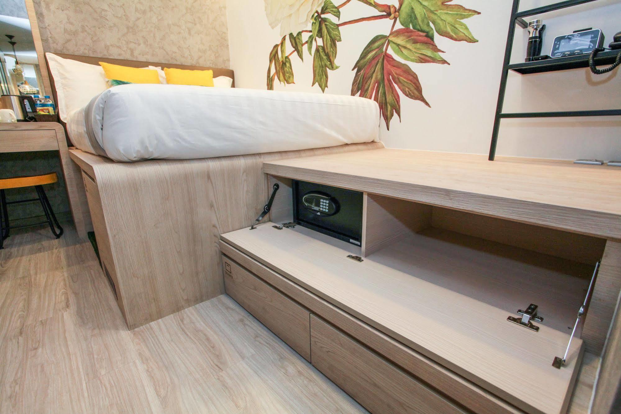 Champion Hotel 3*