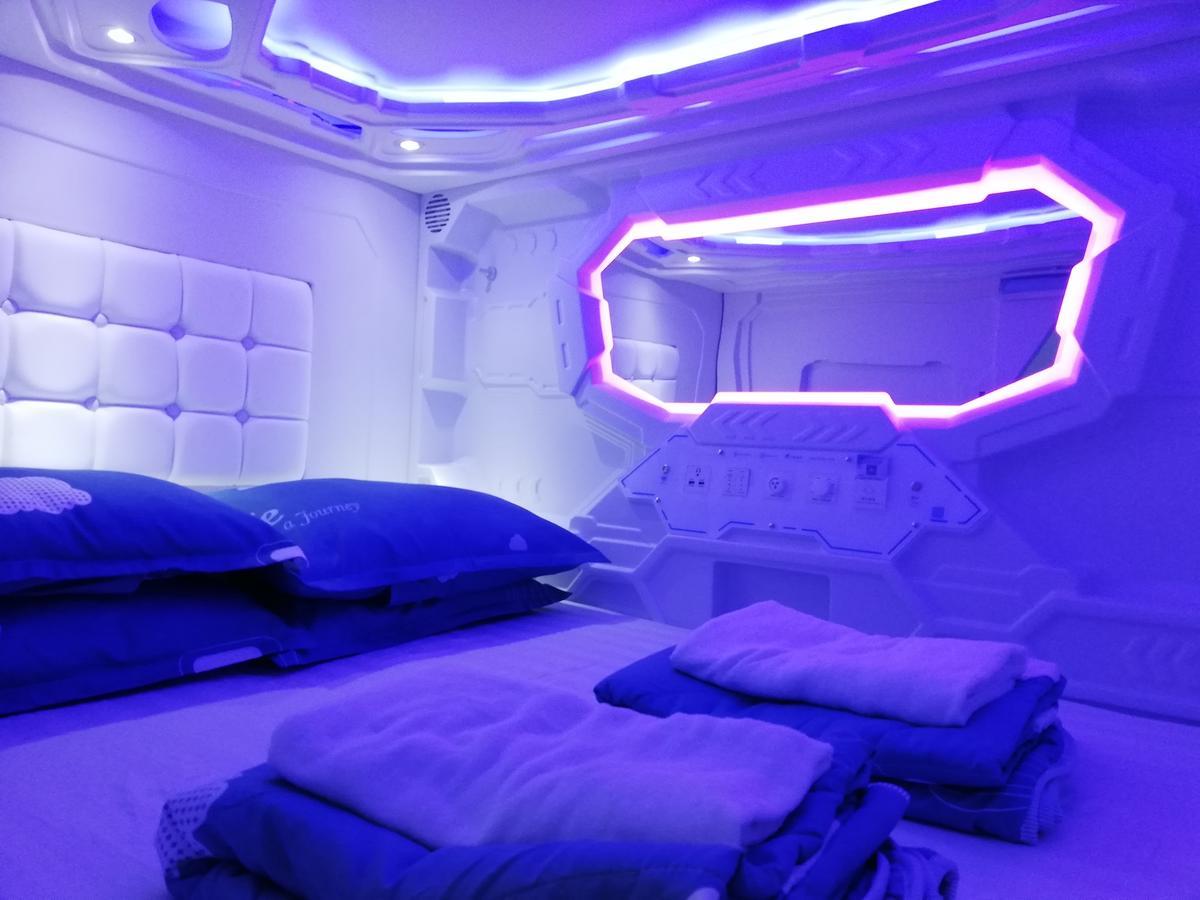 Spacepod@lavender *