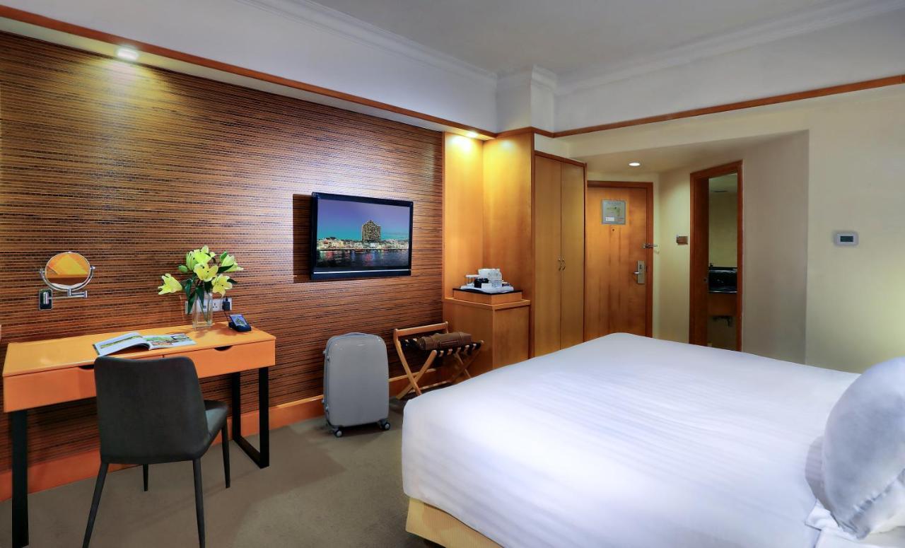 Furama Centre Hotel 4*